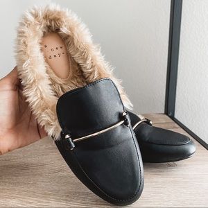 Faux Fur Black Mules
